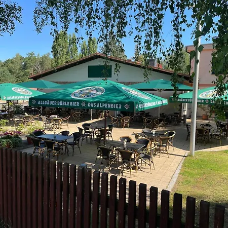 La Porte Отель Bertingen