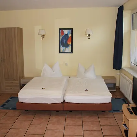 Hotel La Porte 3*