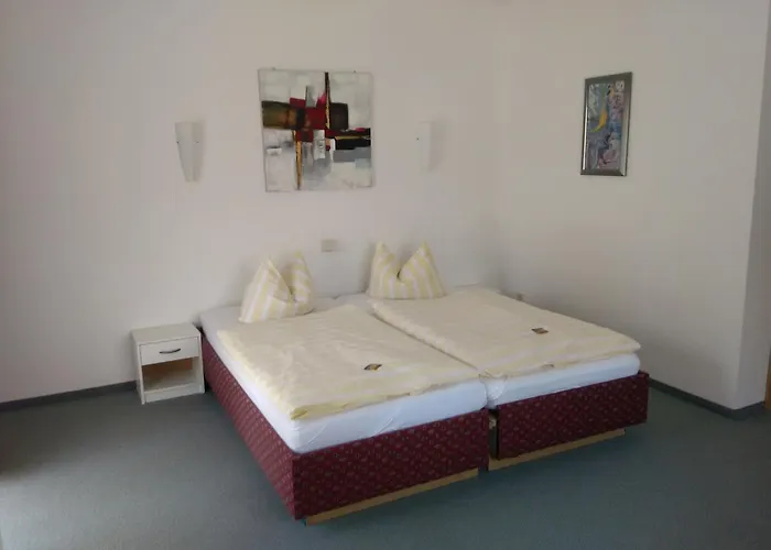 Отель La Porte 3*